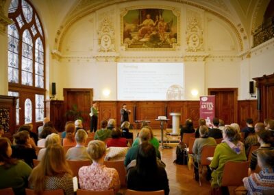 Vereinsforum Halle 2023 - Eröffnung vor vollem Saal